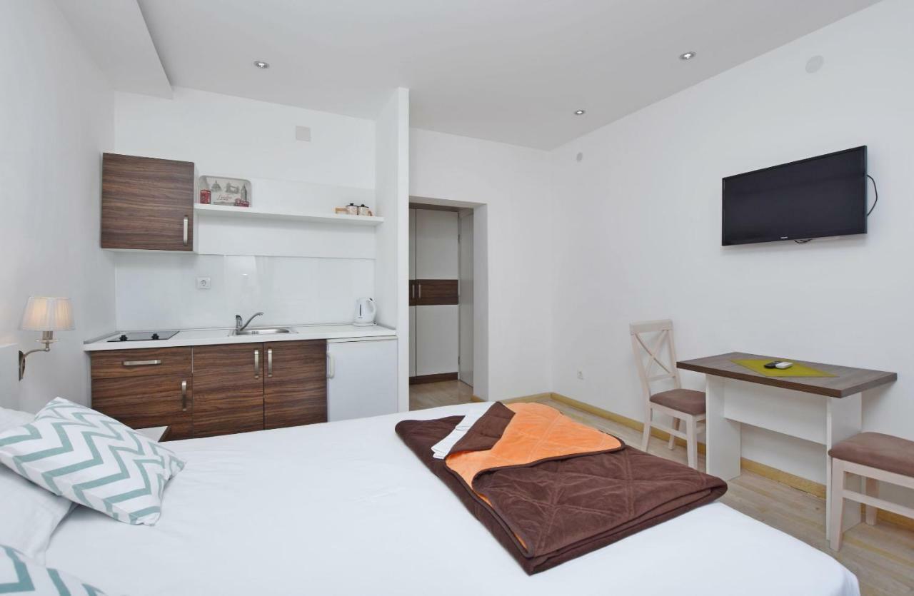 Apartments Ivanovic ブドヴァ エクステリア 写真